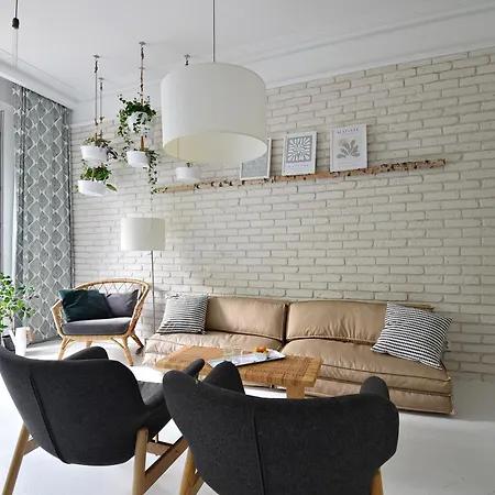 White Apartment Spacious & Central Varsavia